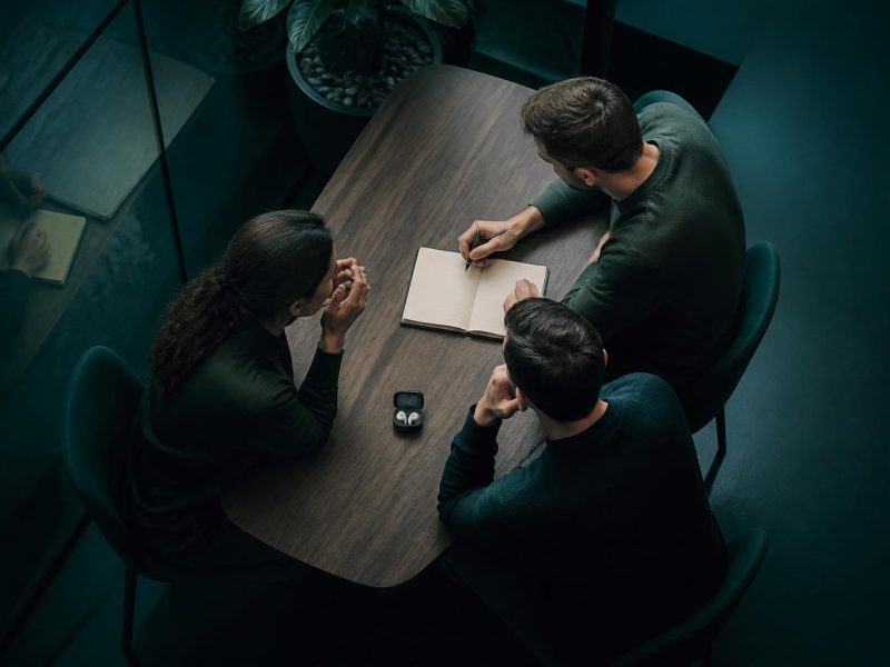 The Practical Playbook for Implementing Modern Technology in Everyday Work